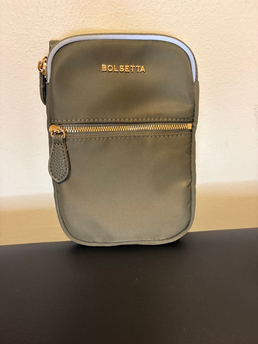 Bolsetta Magnetic Hip Pouch, Beltless Handbag, RFID Protection, Kelp/Gold